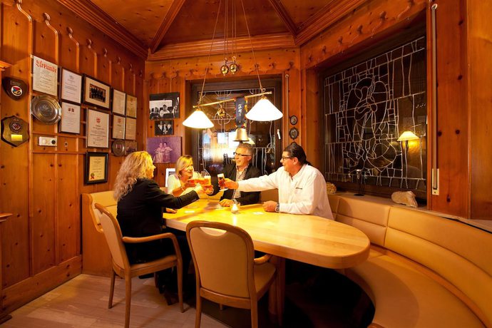 Imagen del bar/restaurante del Best Western Hotel St. Michael. Foto 7