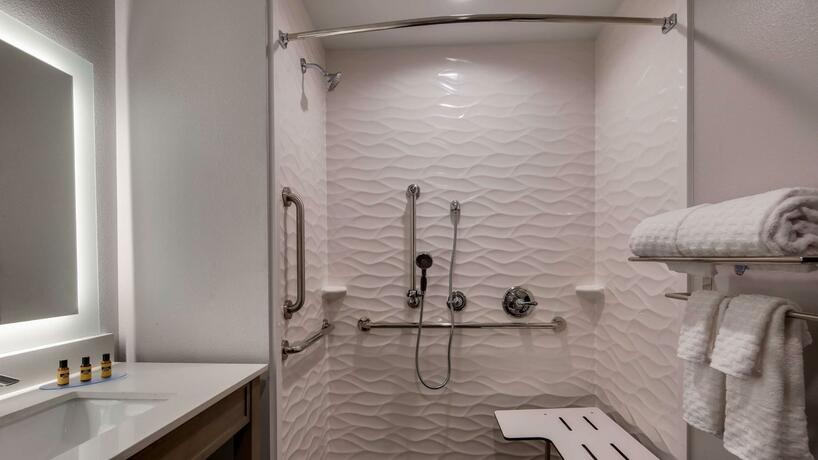 Imagen general del Best Western Plus Mid County. Foto 2