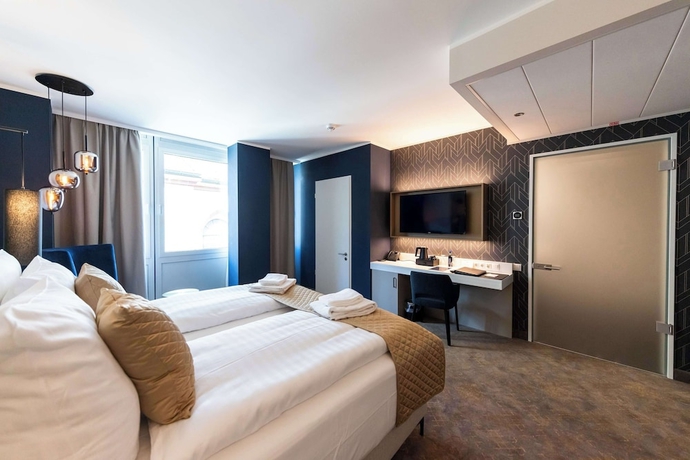 Imagen de la habitación del Best Western Premier Royal Blue - Adult Only. Foto 12