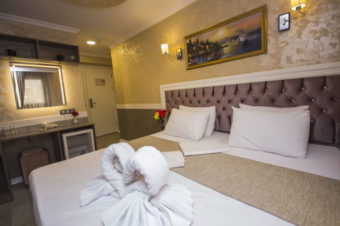 Imagen de la habitación del Bestur Hotel. Foto 9