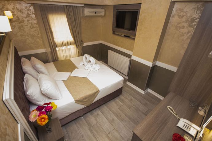 Imagen de la habitación del Bestur Hotel. Foto 10