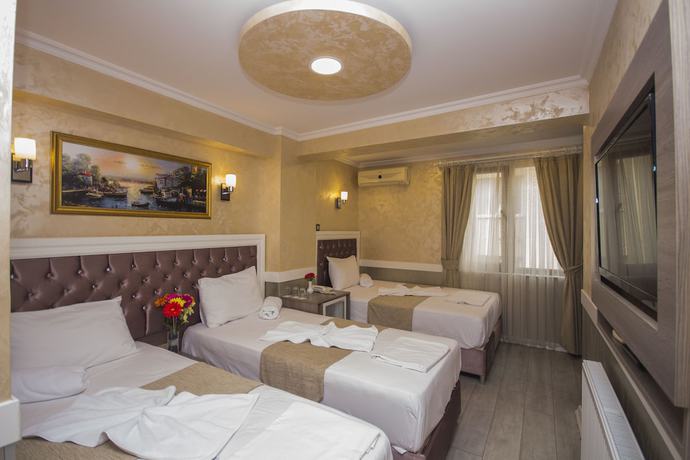 Imagen de la habitación del Bestur Hotel. Foto 11