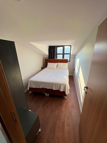 Imagen de la habitación del Beta Hotel. Foto 4