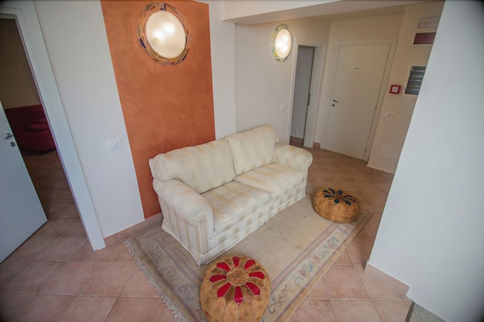 Imagen de los interiores del Betty's House. Foto 19