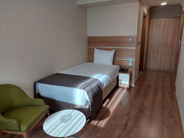 Imagen de la habitación del Beyaz Inci Otel. Foto 6