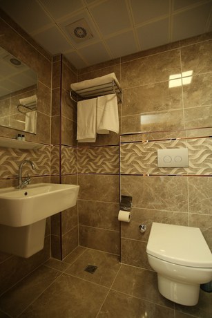 Imagen de la habitación del Beyaz Inci Otel. Foto 9