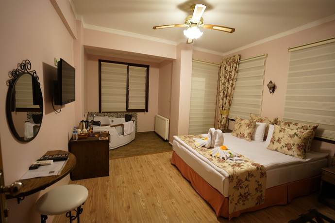 Imagen de la habitación del Beyaz Konak Hotel. Foto 15
