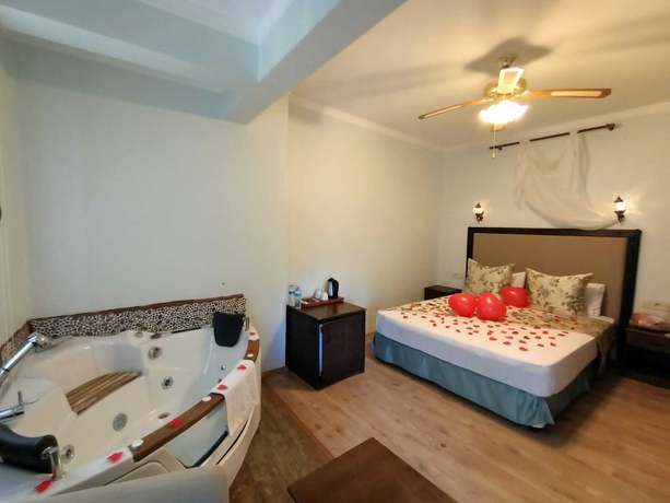 Imagen de la habitación del Beyaz Konak Hotel. Foto 17