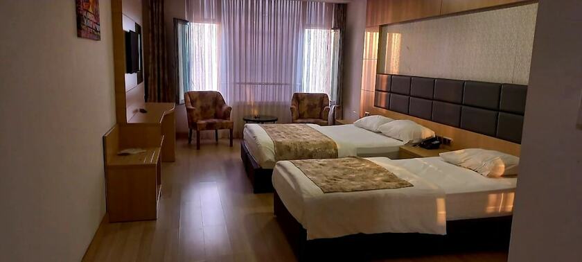 Imagen de la habitación del Beyaz Saray Hotel. Foto 14