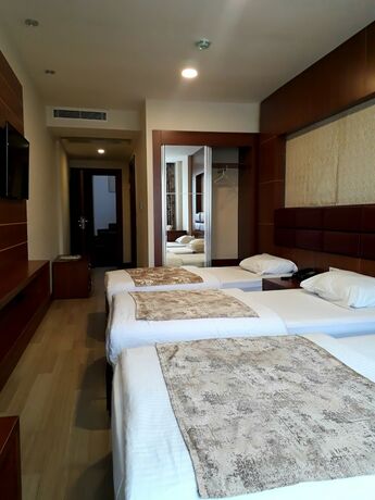 Imagen de la habitación del Beyaz Saray Hotel. Foto 18