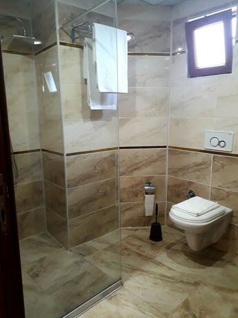 Imagen de la habitación del Beyaz Saray Hotel, Hopa. Foto 17