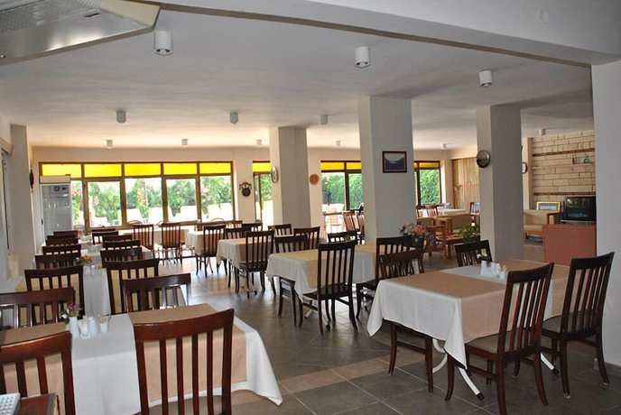 Imagen del bar/restaurante del Beyaz Saray Hotel, Side. Foto 2