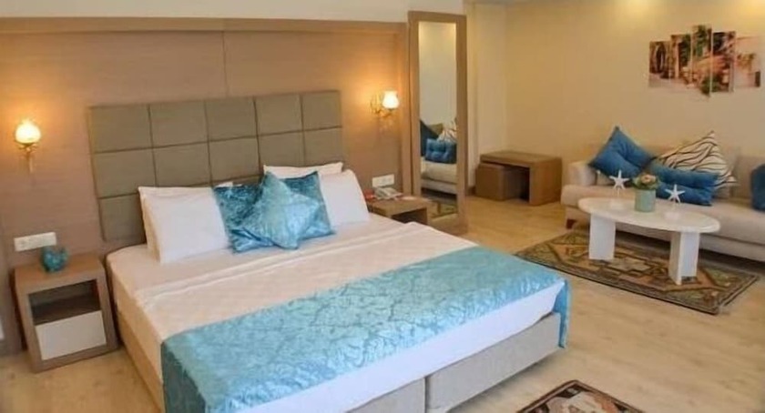 Imagen de la habitación del Beyaz Suite Hotel. Foto 8