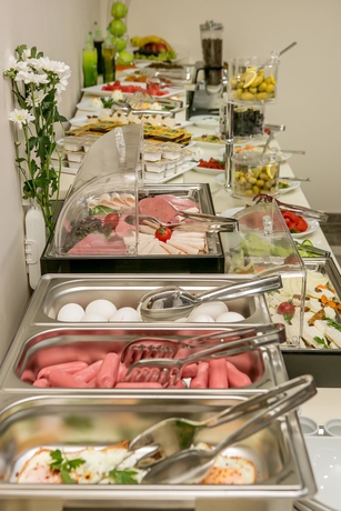 Imagen del bar/restaurante del Beyzas Hotel and Suites. Foto 11