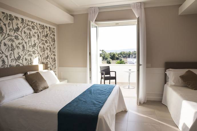 Imagen de la habitación del Bianco Riccio Suite Hotel. Foto 7