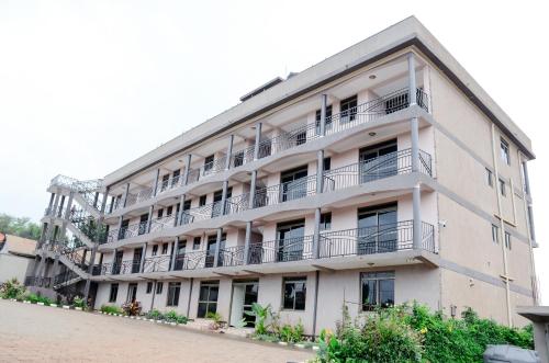Imagen general del Big Thrills Hotel and Suites Kampala. Foto 1