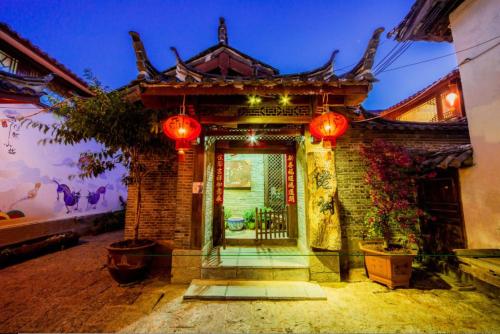 Imagen general del Big Tree Guesthouse - Naxi old style. Foto 6