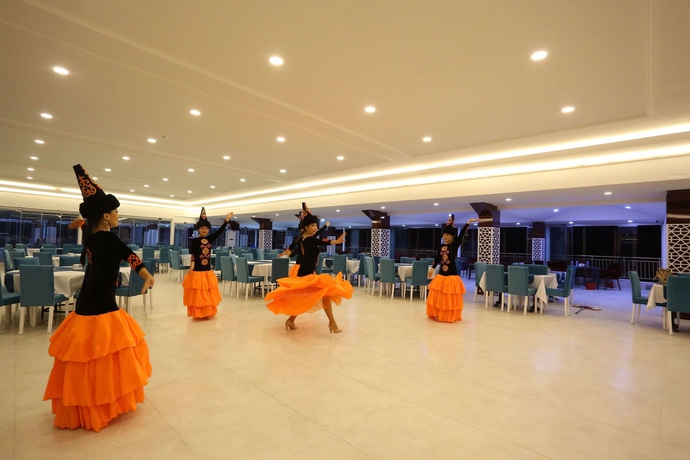 Imagen de los interiores del Bilgehan Hotel. Foto 11