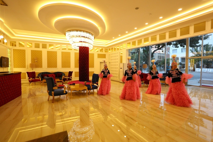 Imagen de los interiores del Bilgehan Hotel. Foto 17