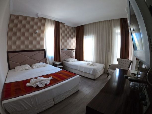 Imagen de la habitación del Bir Hotel. Foto 5