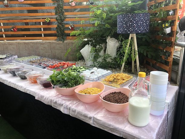 Imagen del bar/restaurante del Bir Umut Hotel. Foto 8