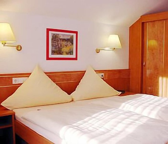 Imagen de la habitación del Birnbaumhof - Hotel Pension und Ferienwohnungen. Foto 7