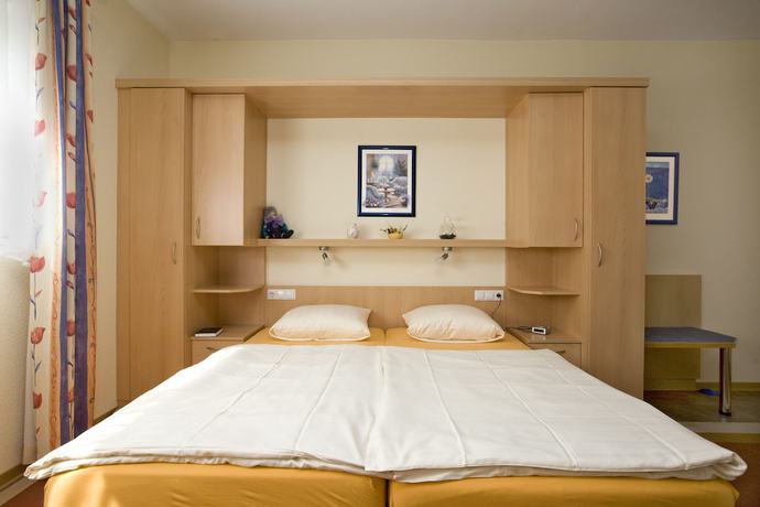 Imagen de la habitación del Birnbaumhof - Hotel Pension und Ferienwohnungen. Foto 17
