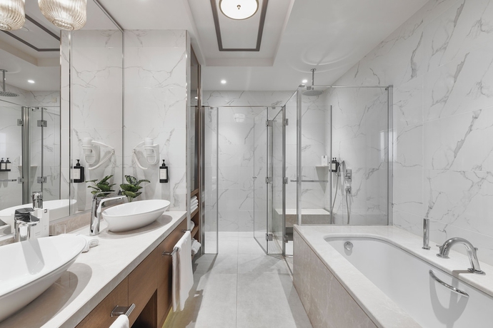 Imagen de la habitación del Birun Ada Hotel. Foto 3