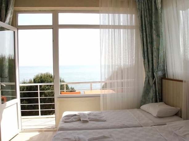 Imagen de la habitación del Bisera Hotel. Foto 3