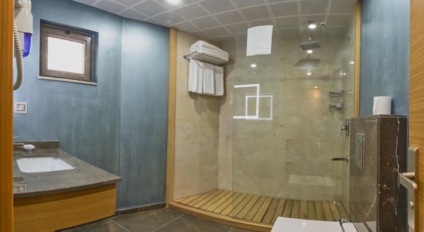 Imagen general del Bisetun Hotel. Foto 3