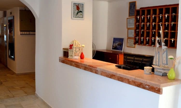 Imagen de los interiores del Bitez Deniz Hotel. Foto 19