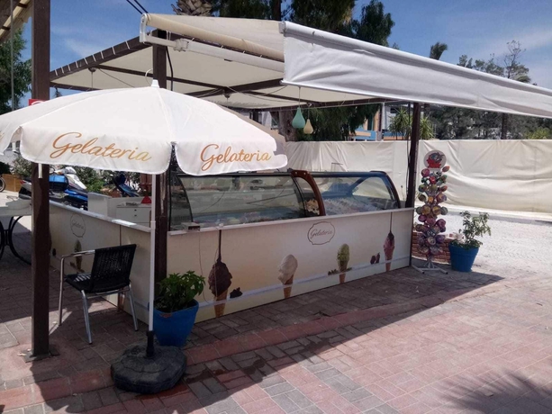Imagen del bar/restaurante del Bitez Deniz Hotel. Foto 6