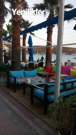 Imagen del bar/restaurante del Bitez Deniz Hotel. Foto 10