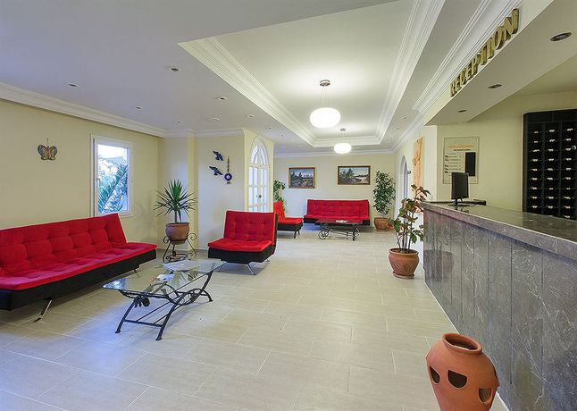 Imagen de los interiores del Bitez Kassandra. Foto 8