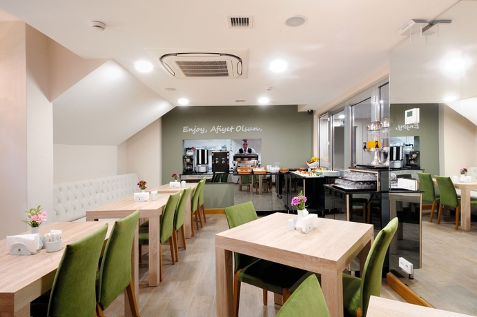 Imagen del bar/restaurante del Bizim Otel. Foto 5