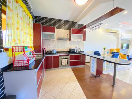Imagen general del Bkay Beachfront Luxury Apartments. Foto 13