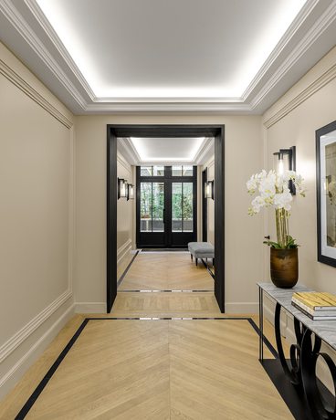 Imagen de los interiores del Black Door. Foto 20