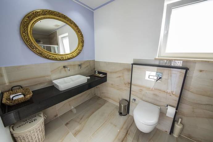 Imagen de la habitación del Blanca Beach Hotel. Foto 9