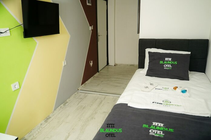Imagen de la habitación del Blaundus Otel. Foto 11