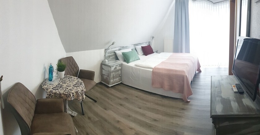 Imagen de la habitación del Blischkes Hotel. Foto 13