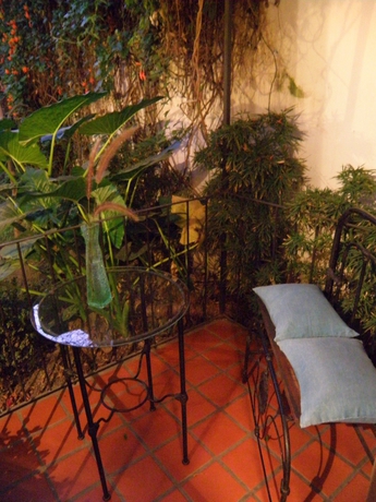 Imagen de los exteriores del Bloomers. Foto 12