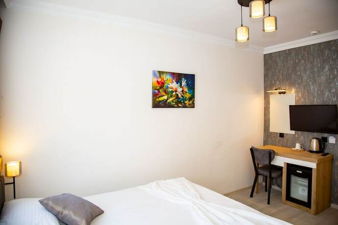 Imagen de la habitación del Bloomtalya Hotel. Foto 13