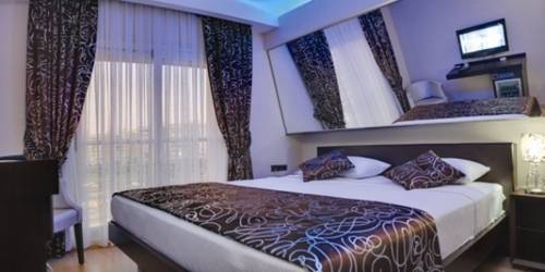 Imagen de la habitación del Blue City Hotel. Foto 2