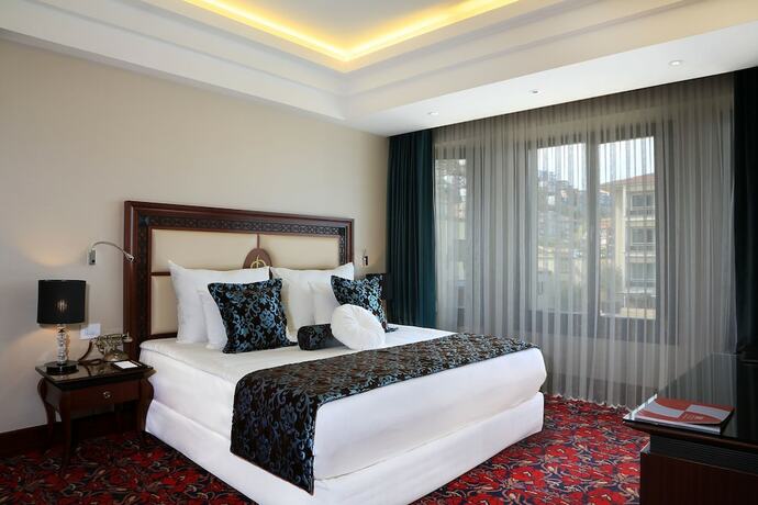 Imagen de la habitación del Blue Diamond Ataturk Palace. Foto 16