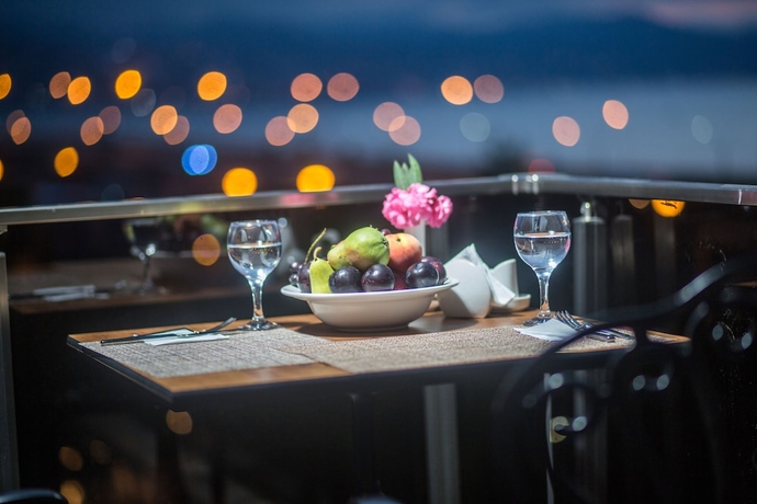 Imagen del bar/restaurante del Blue Sea Hotel, Trabzon. Foto 3