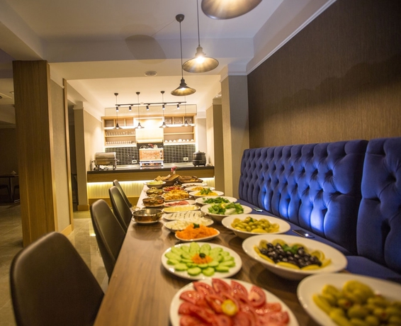 Imagen del bar/restaurante del Blue Sea Hotel, Trabzon. Foto 4
