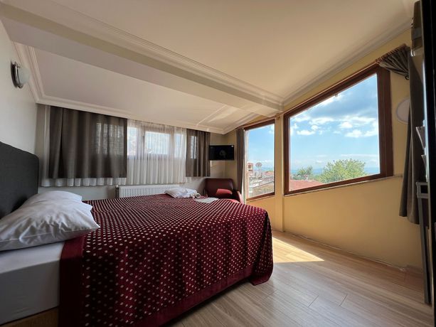Imagen de la habitación del Blue Sea Hotel, Tuzla. Foto 7