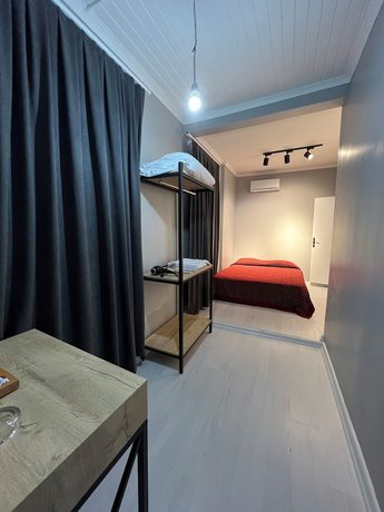 Imagen de la habitación del Blue Sea Hotel, Tuzla. Foto 13