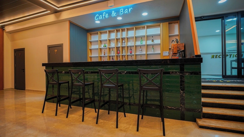Imagen de los interiores del Blue Serenity Hotel. Foto 12