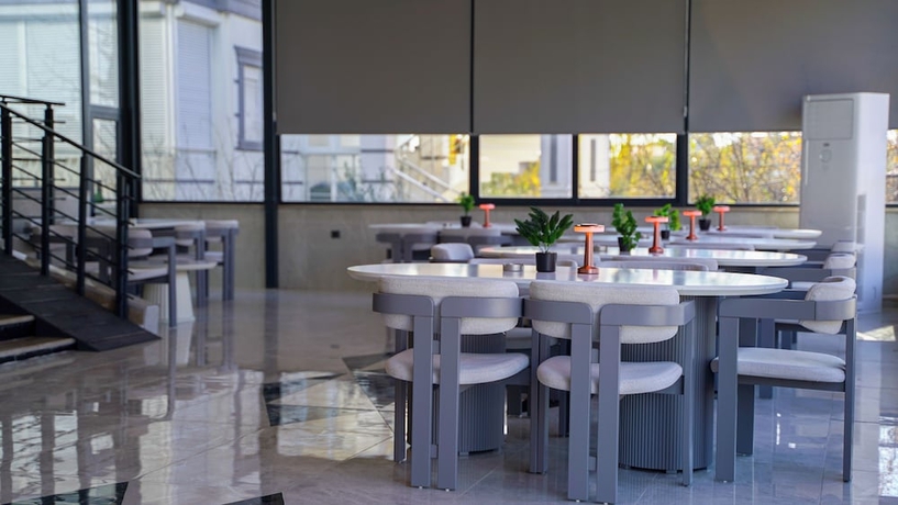 Imagen de los interiores del Blue Serenity Hotel. Foto 13